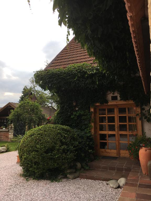 Penzion Prezident Soberaz Exterior photo